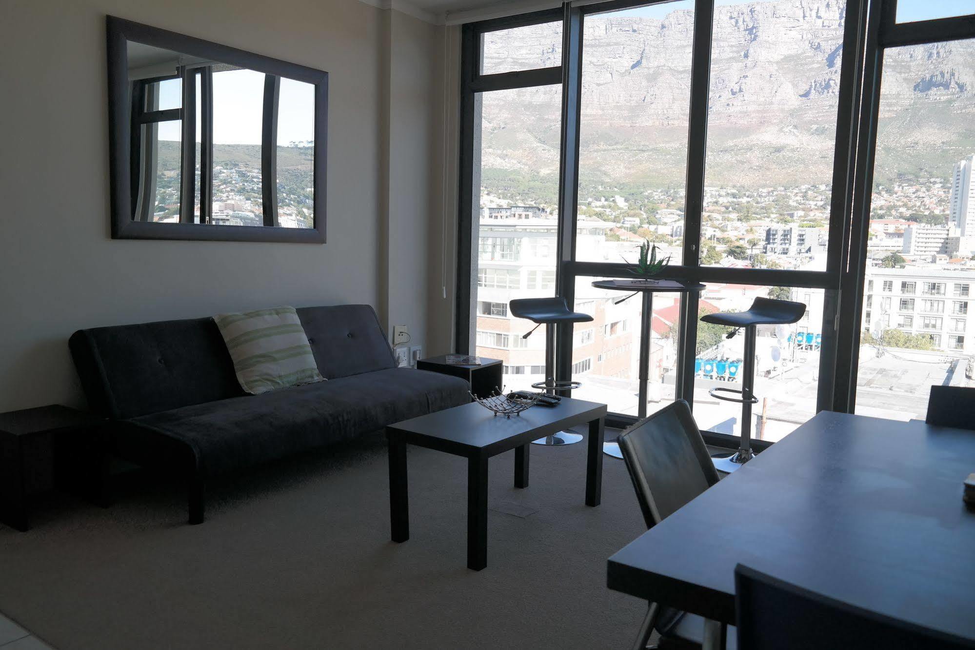 Apartment Four Seasons *