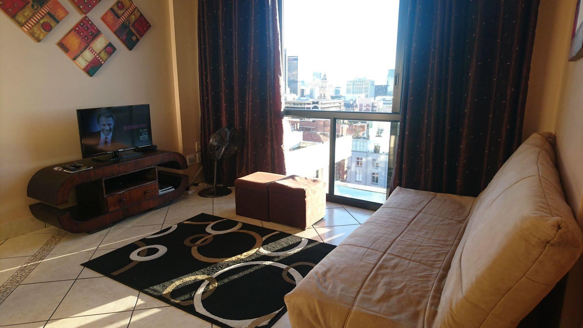 Apartment Four Seasons
